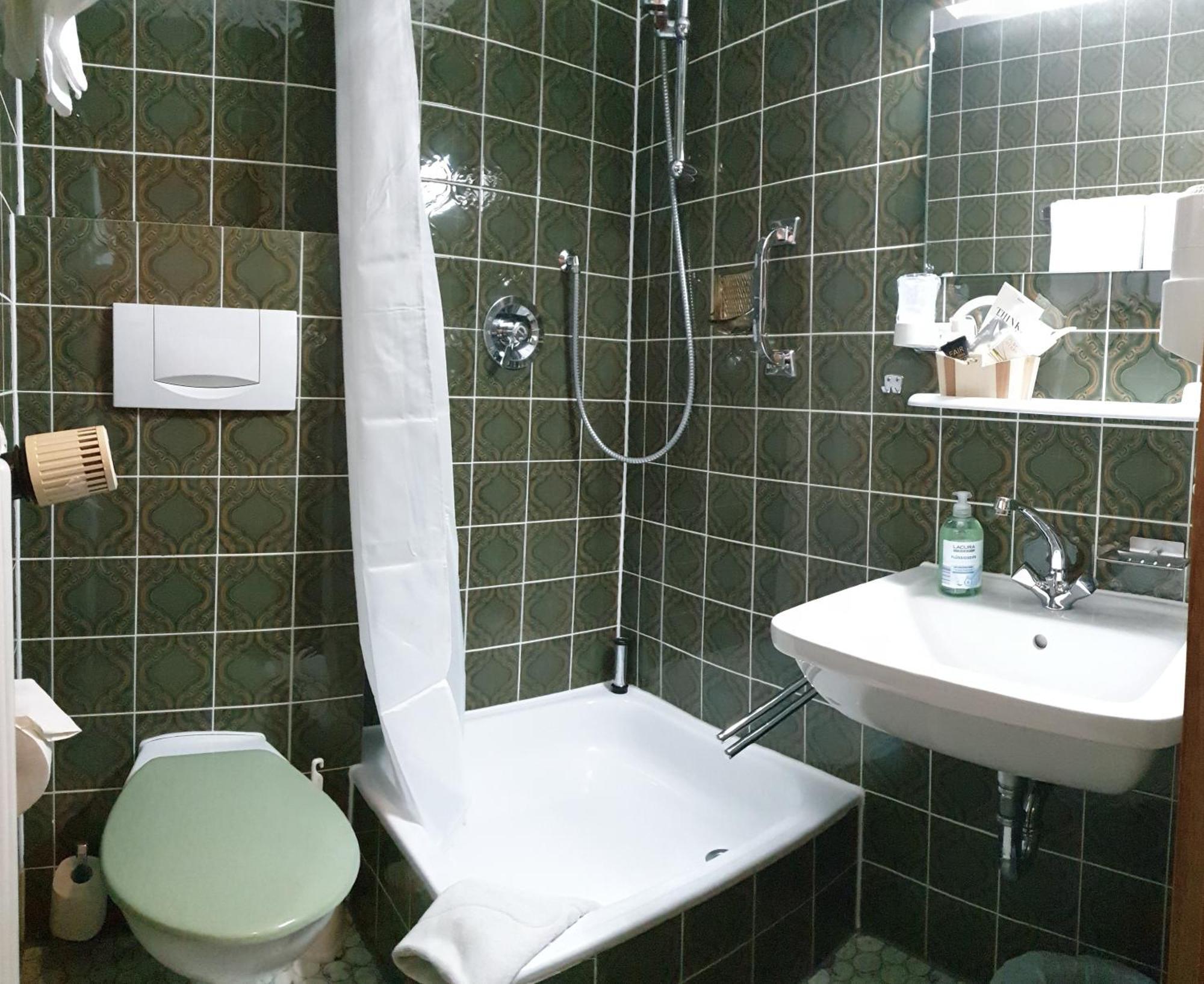 Garni Hotel Adler Post Baiersbronn Phòng bức ảnh