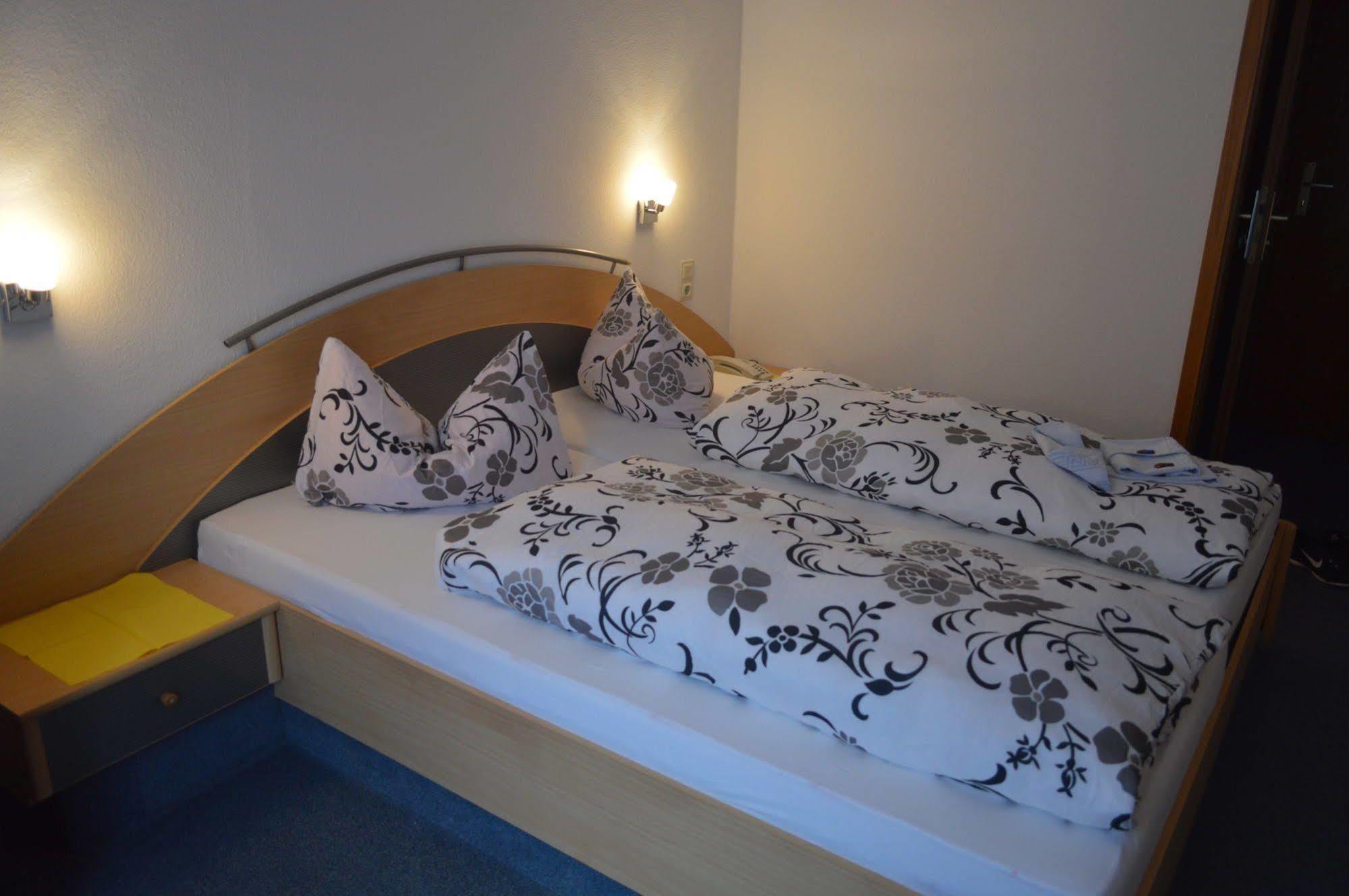 Garni Hotel Adler Post Baiersbronn Ngoại thất bức ảnh